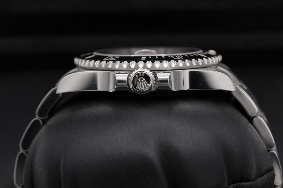 Rolex Submariner 126610 LN Image 3